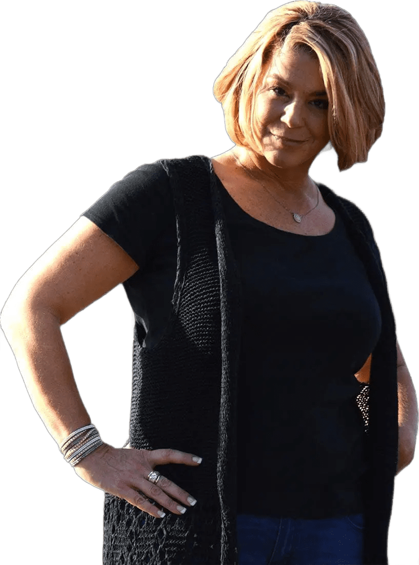 Official cast photo of Carolyn Brown for the supernatural thriller Apparition